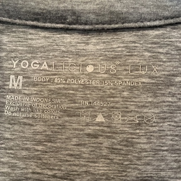 Yogalicious Lux ladies Silver Camo Top Medium NWT - Picture 4 of 9